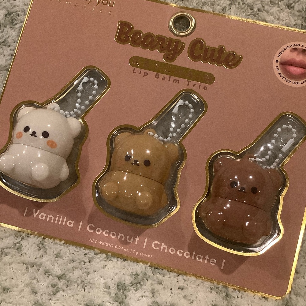 Beary Cute Flavored Lip Balm Trio Bear Keychains Set NWT 3x .24 oz - Picture 16 of 16